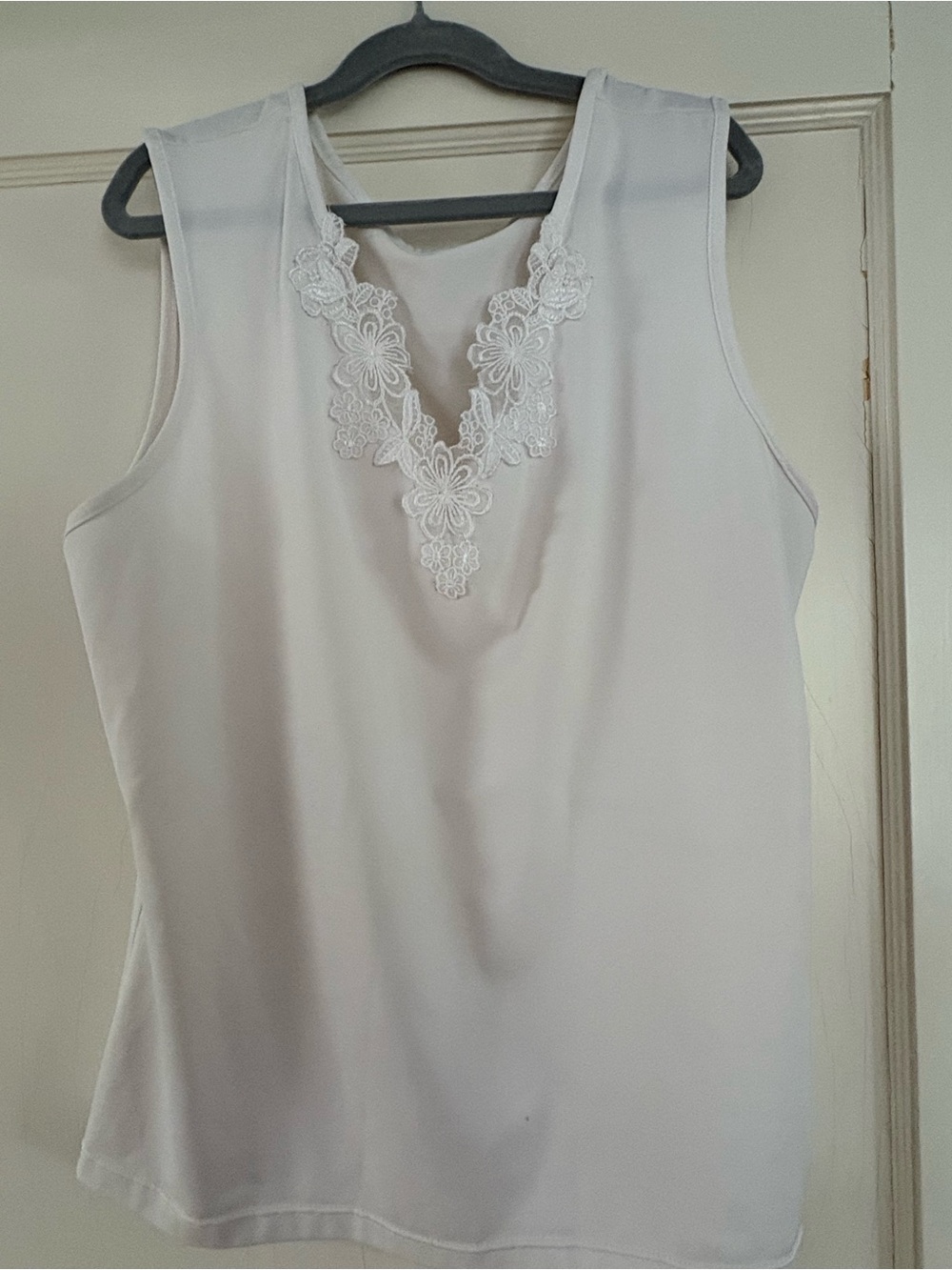 Sleeveless Lace-Trim Sleep Tank – White